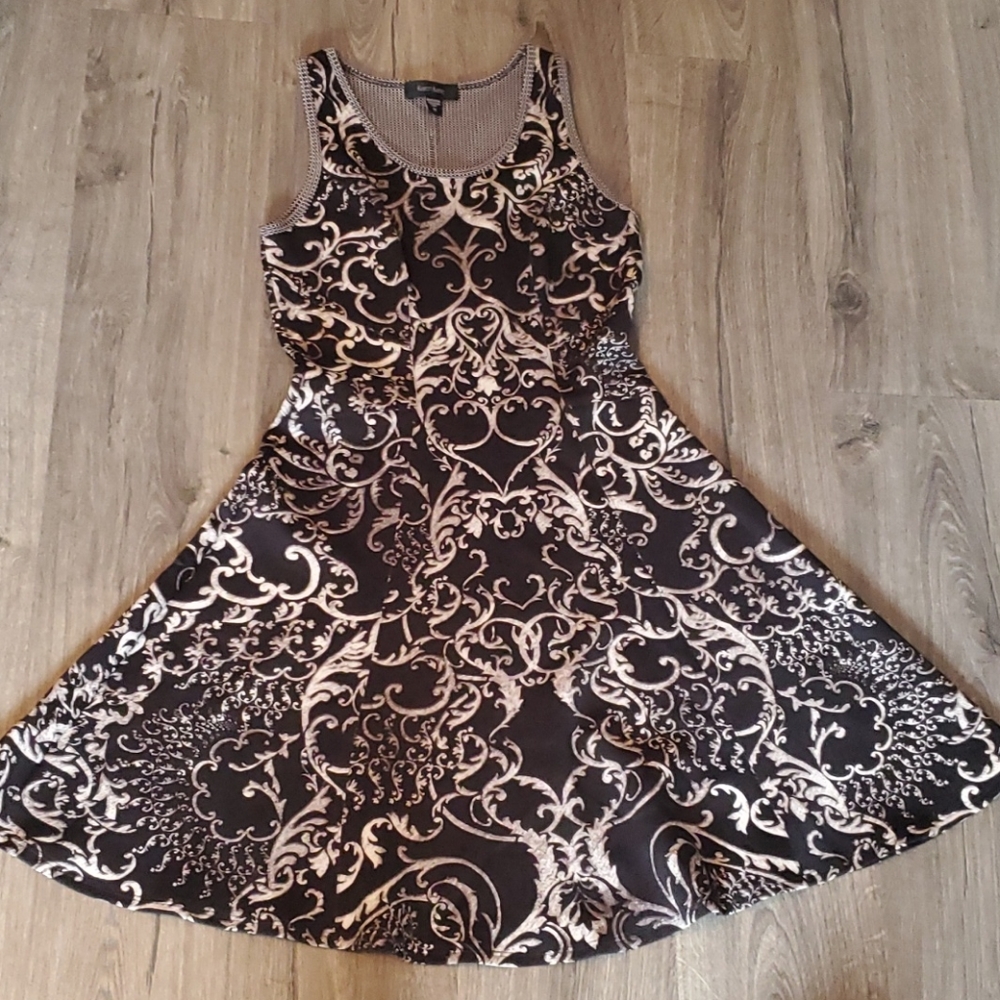Karen Kaane black patterned fit and flare size med